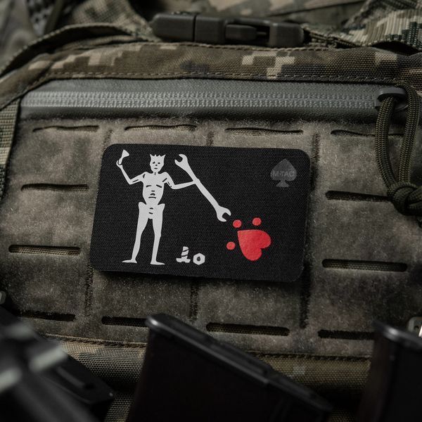 M-Tac naszywka flaga Czarna Broda Mechanik Czarna