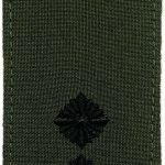 Погон Лейтенант (чорна нитка, на липучці) Олива